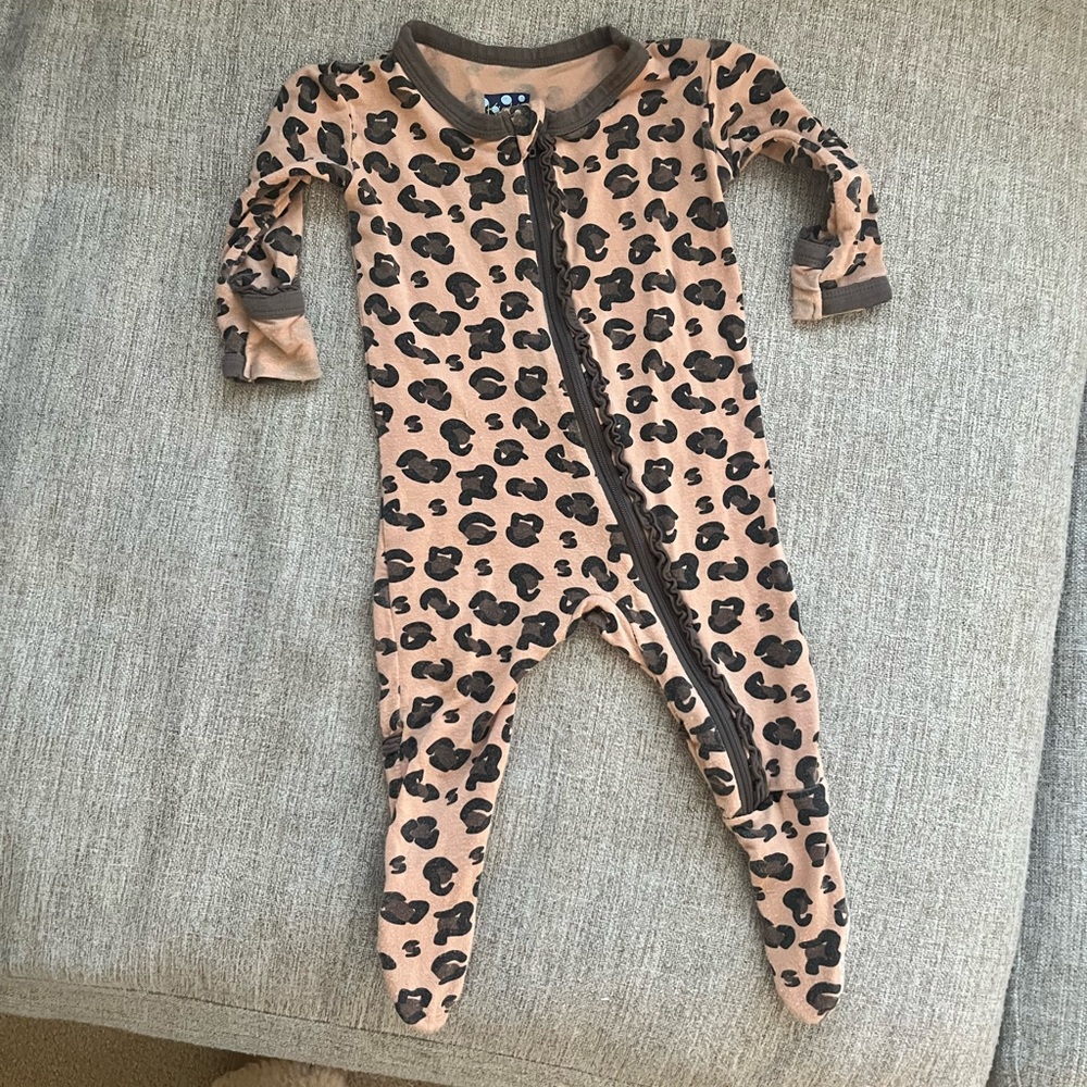 Leopard Kickee Pants